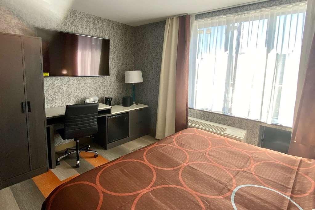 Super 8 By Wyndham Brooklyn Williamsburg Hotel New York Ruang foto
